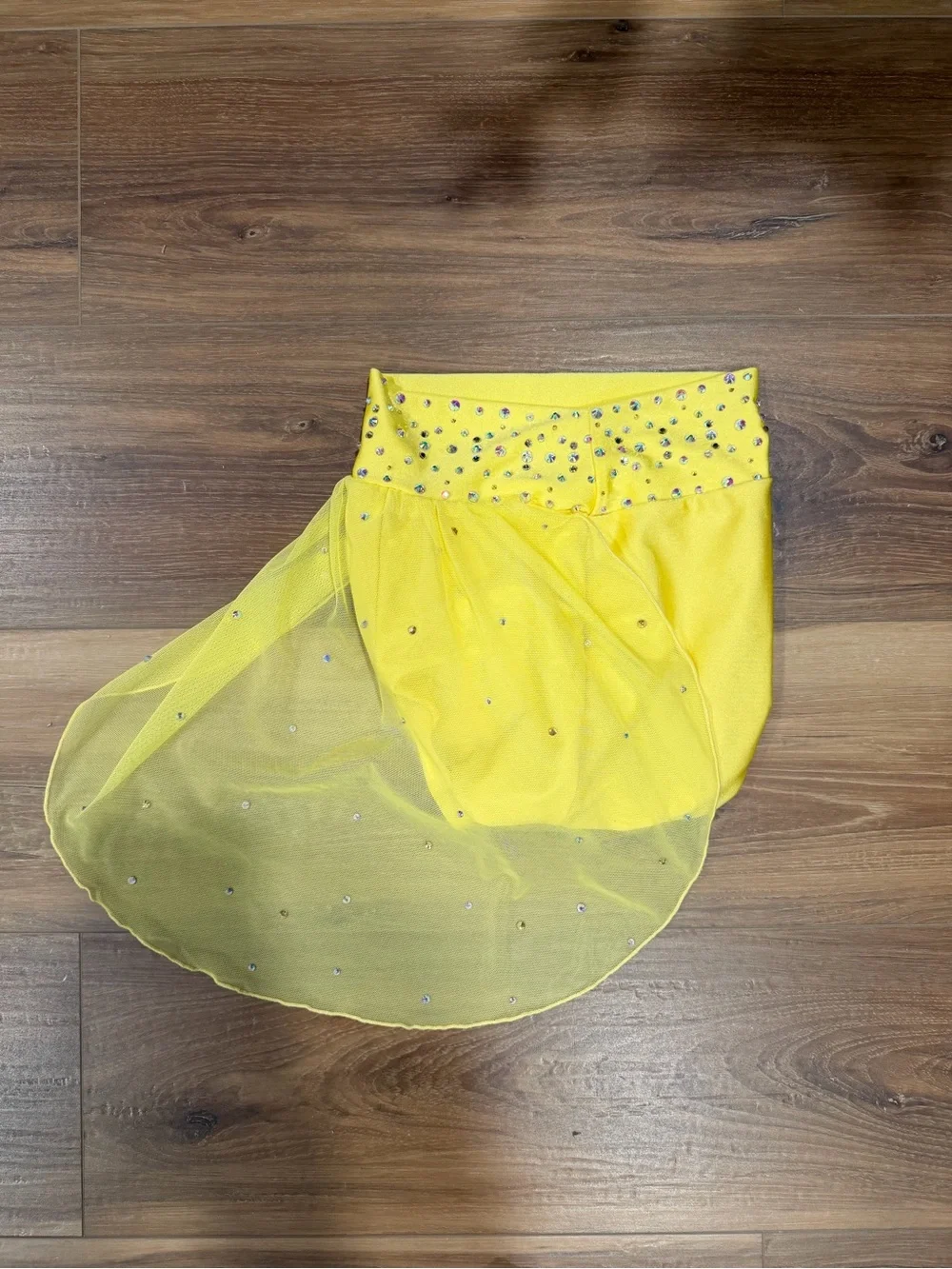 N/A bright yellow